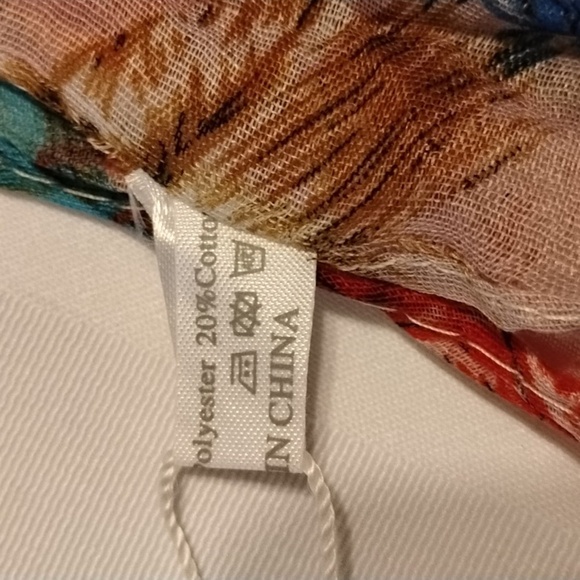 Pretty Angel Linen Scarf with Multicolor Pattern and Beads, NWT - Picture 6 of 8